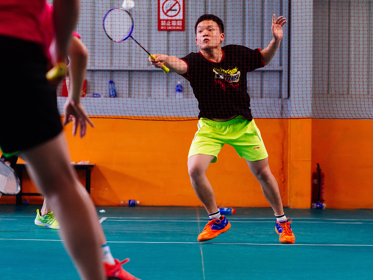 左打者在挥 左打者在挥